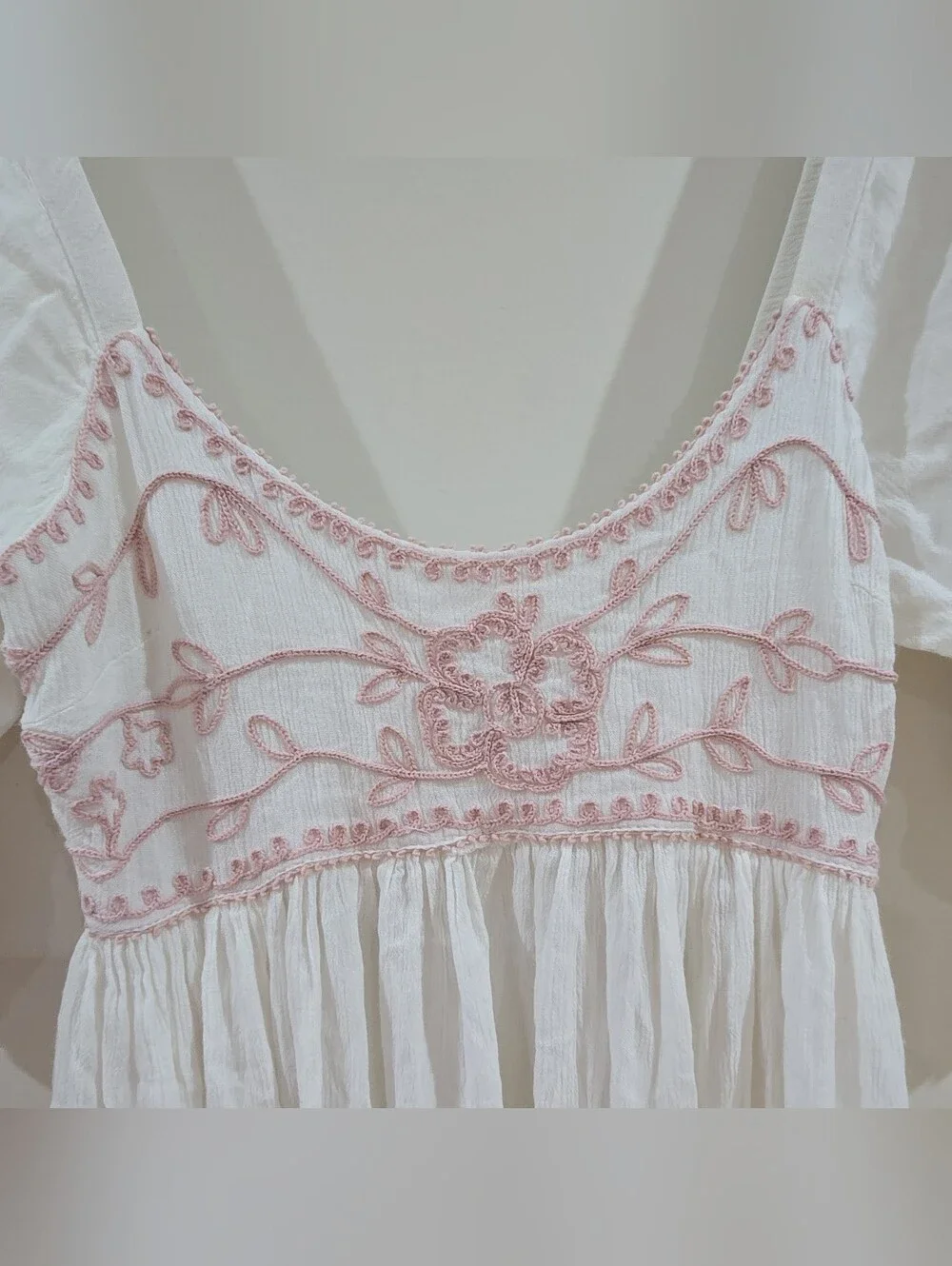 Free People White Pink Embroidered Maxi Dress Boho Peasant Cottagecore SX